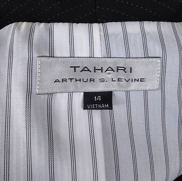 NWT Tahari Pinstripe Nantucket Breeze Skirt Suit Set - Picture 8 of 11